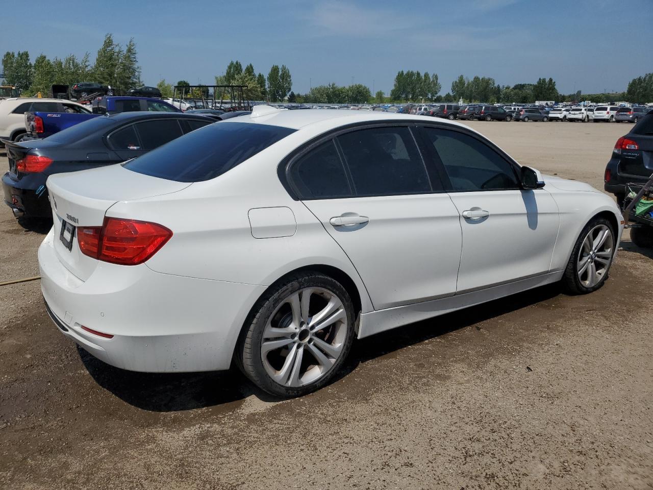2014 BMW 328 Xi VIN: WBA3B3C5XEJ979928 Lot: 63826105