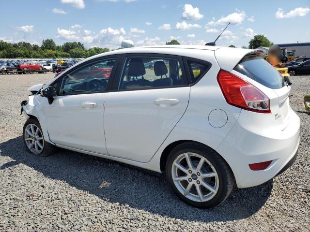  FORD FIESTA 2016 Biały