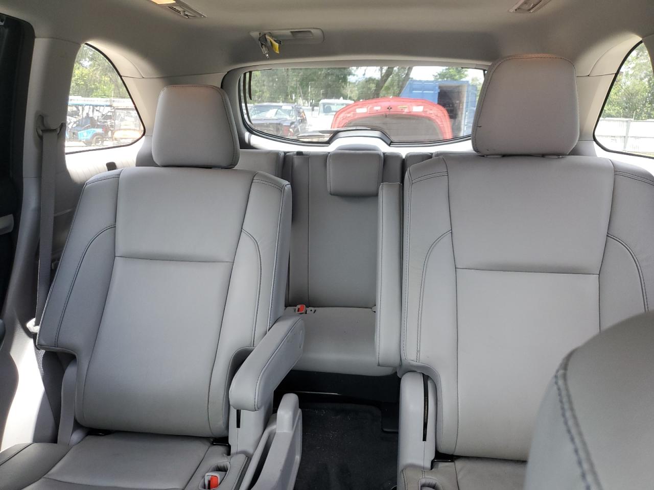 2018 Toyota Highlander Se VIN: 5TDKZRFH2JS264593 Lot: 64802545