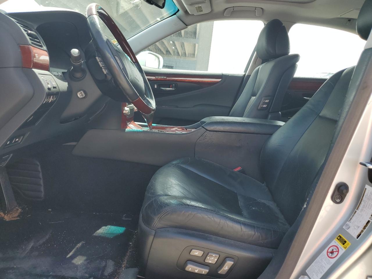 2010 Lexus Ls 460 VIN: JTHBL5EF8A5100618 Lot: 62929975