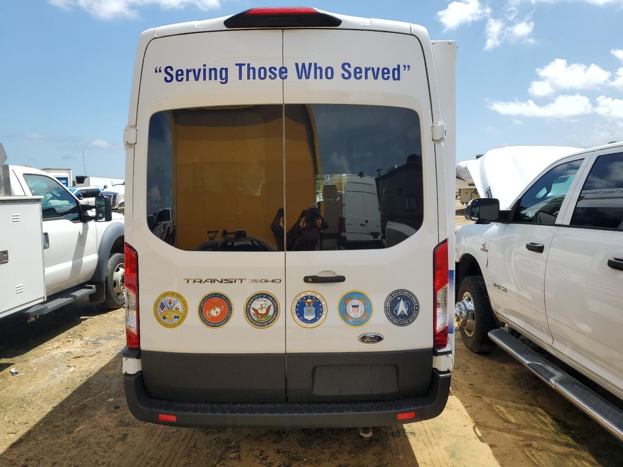 2024 Ford Transit T-350 Hd VIN: 1FDVU4X86RKB31704 Lot: 65070635