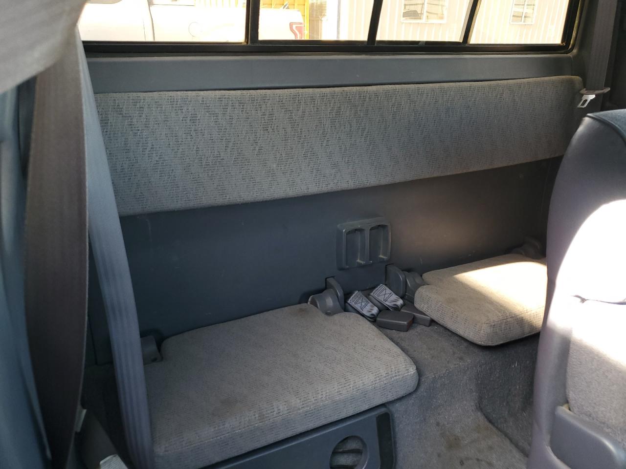 1998 Toyota Tacoma Xtracab VIN: 4TAVL52N8WZ100253 Lot: 66570055