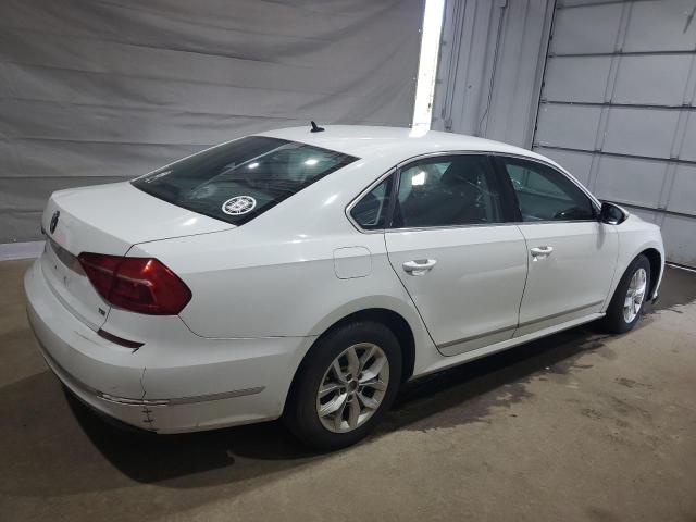  VOLKSWAGEN PASSAT 2016 White
