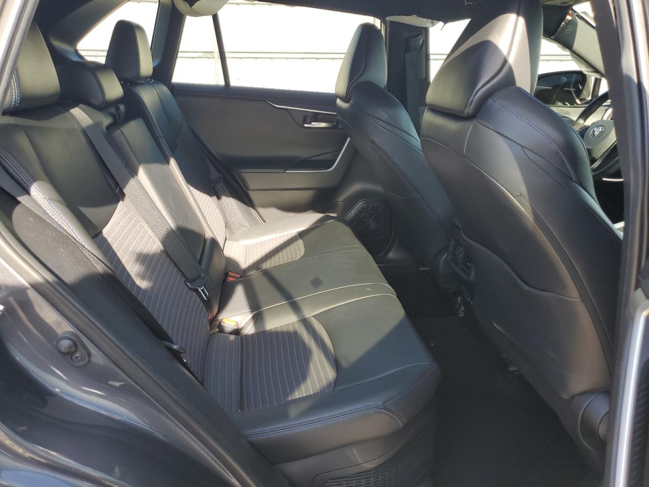 2020 Toyota Rav4 Xse VIN: 2T3EWRFV6LW097653 Lot: 65853005