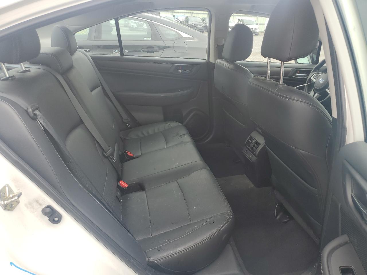 2015 Subaru Legacy 2.5I Limited VIN: 4S3BNAN61F3058445 Lot: 63417595