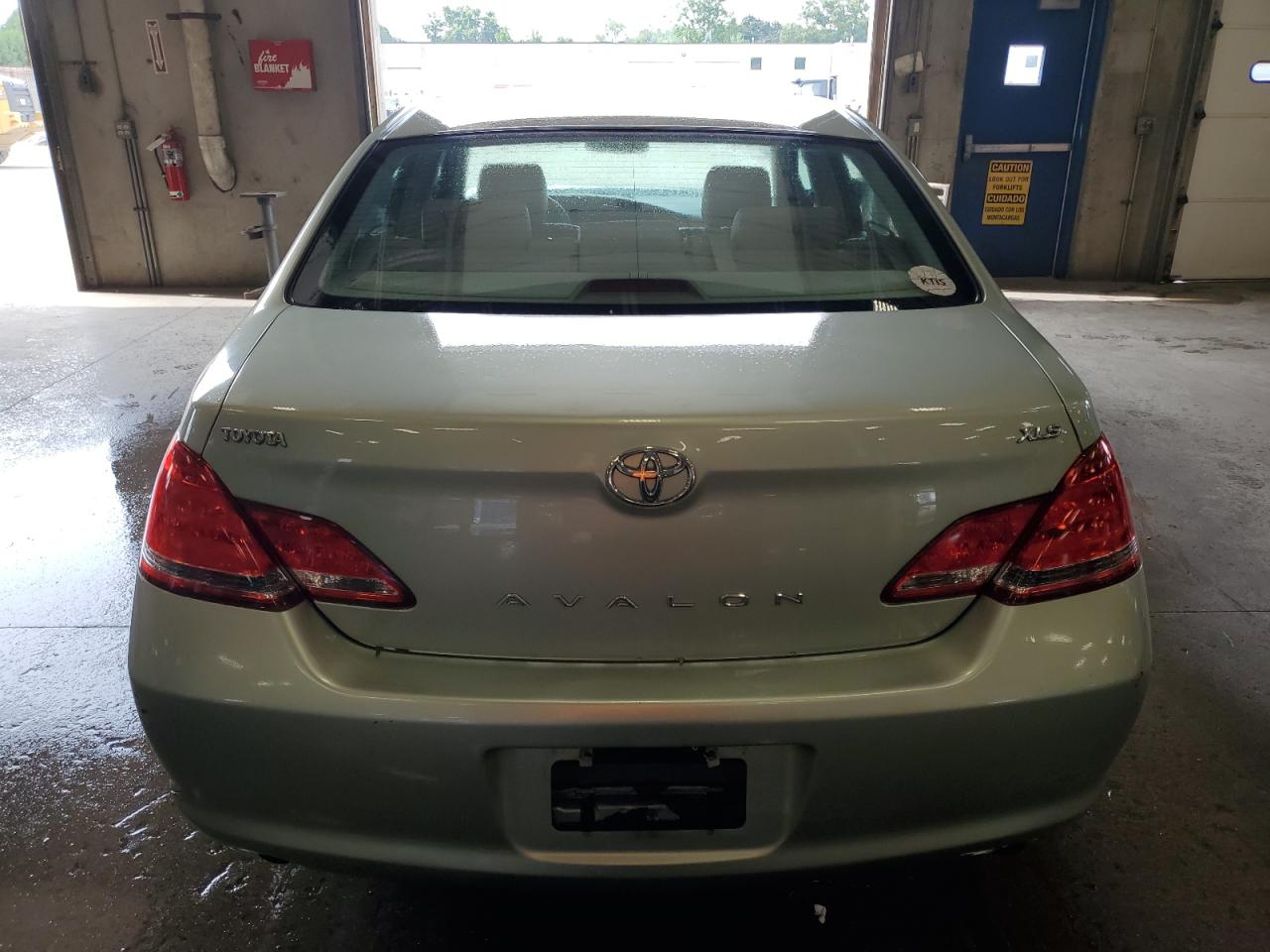 2006 Toyota Avalon Xl VIN: 4T1BK36B26U110204 Lot: 64614745