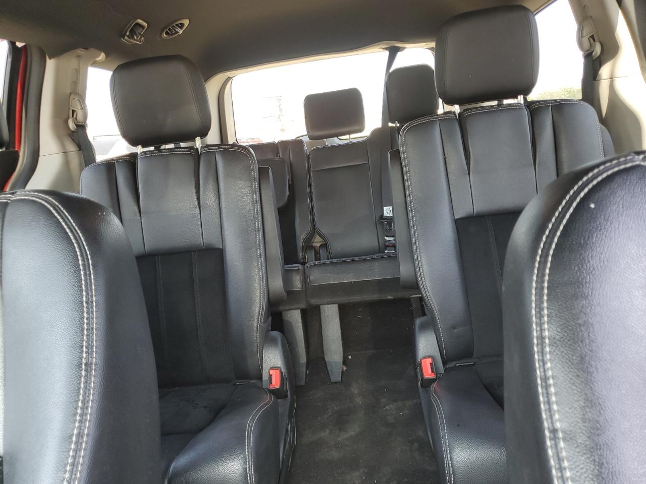 2014 Dodge Grand Caravan Sxt VIN: 2C4RDGCG2ER190376 Lot: 64690425