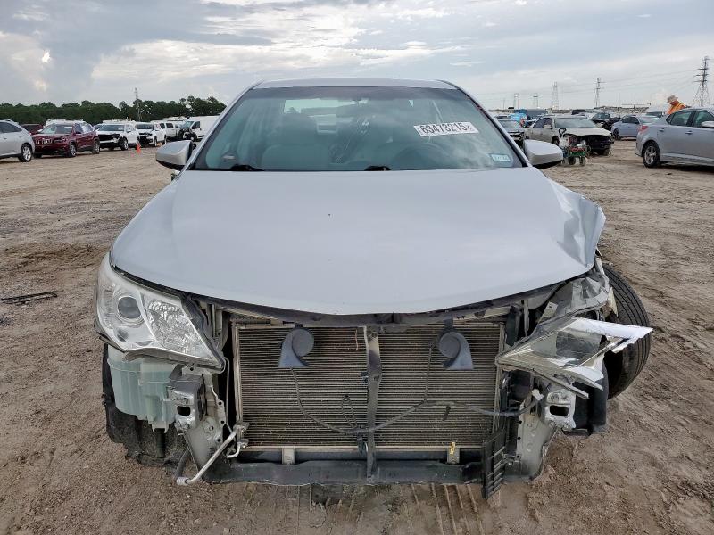  TOYOTA CAMRY 2014 Серебристый
