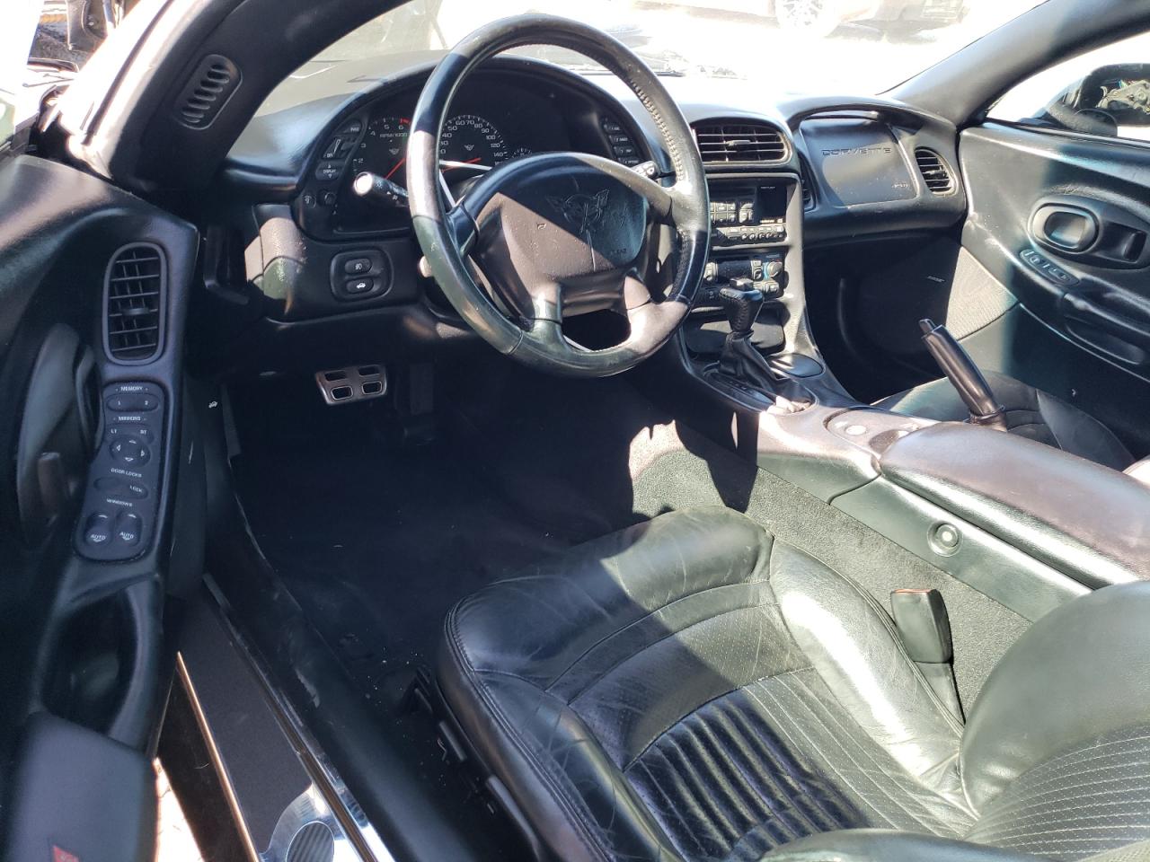 2004 Chevrolet Corvette VIN: 1G1YY32G945104477 Lot: 65017305