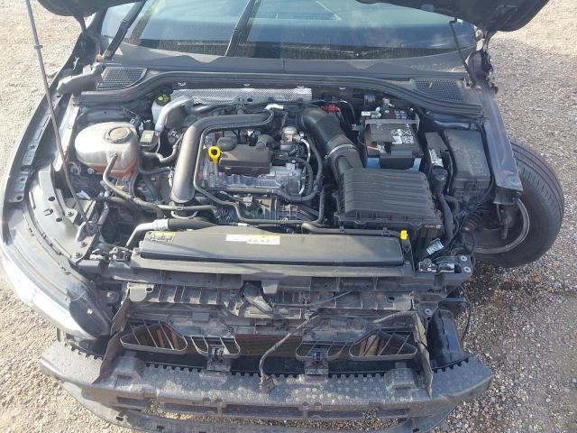 2023 VOLKSWAGEN GOLF LIFE