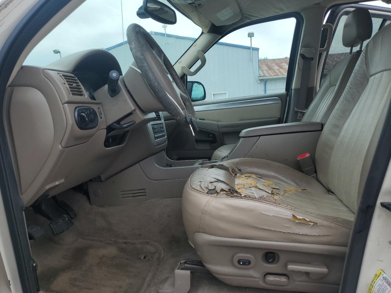 2005 Mercury Mountaineer VIN: 4M2DU86E05ZJ21146 Lot: 61967555