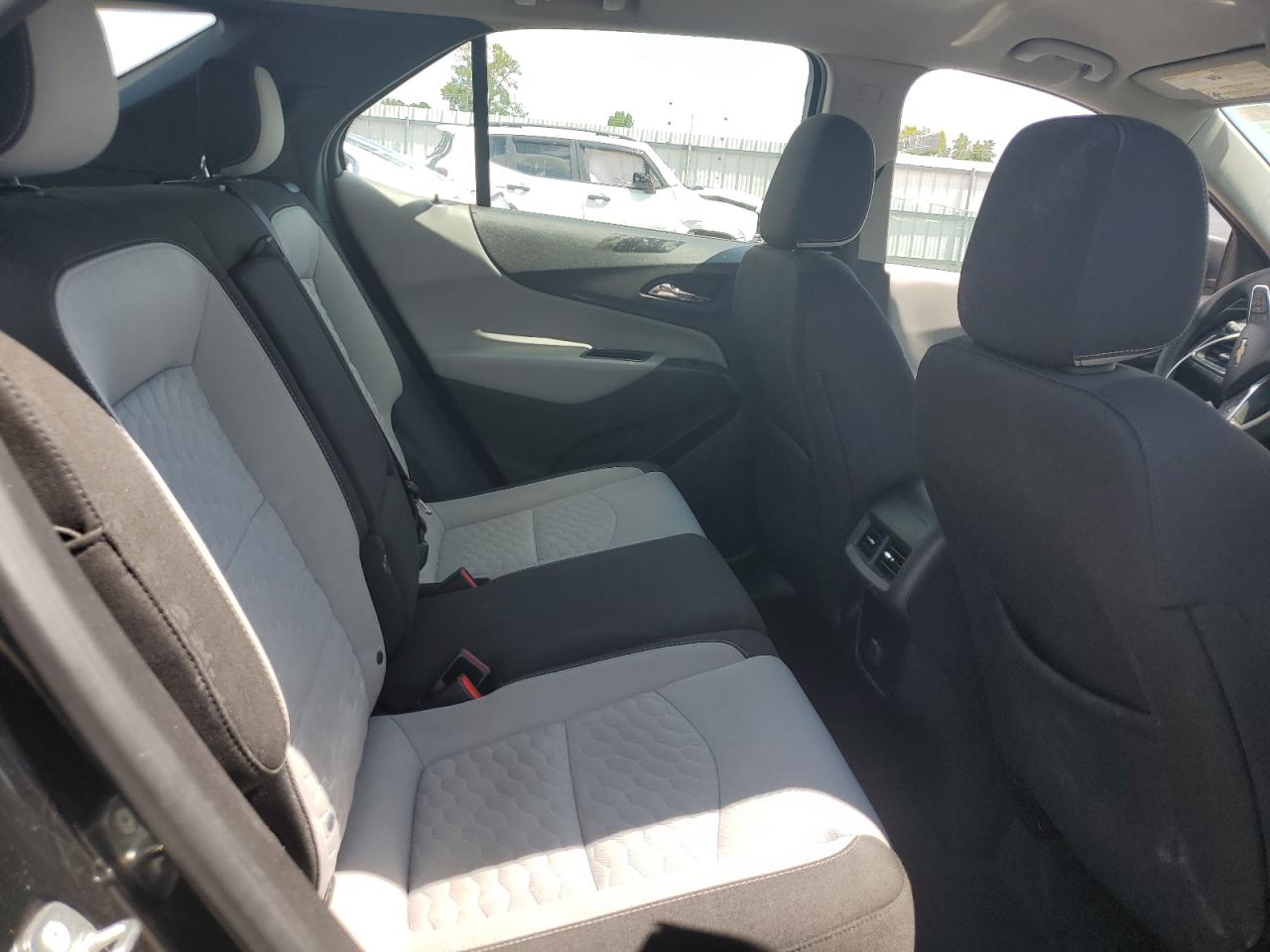 2018 Chevrolet Equinox Ls VIN: 2GNAXHEV4J6208157 Lot: 66768115
