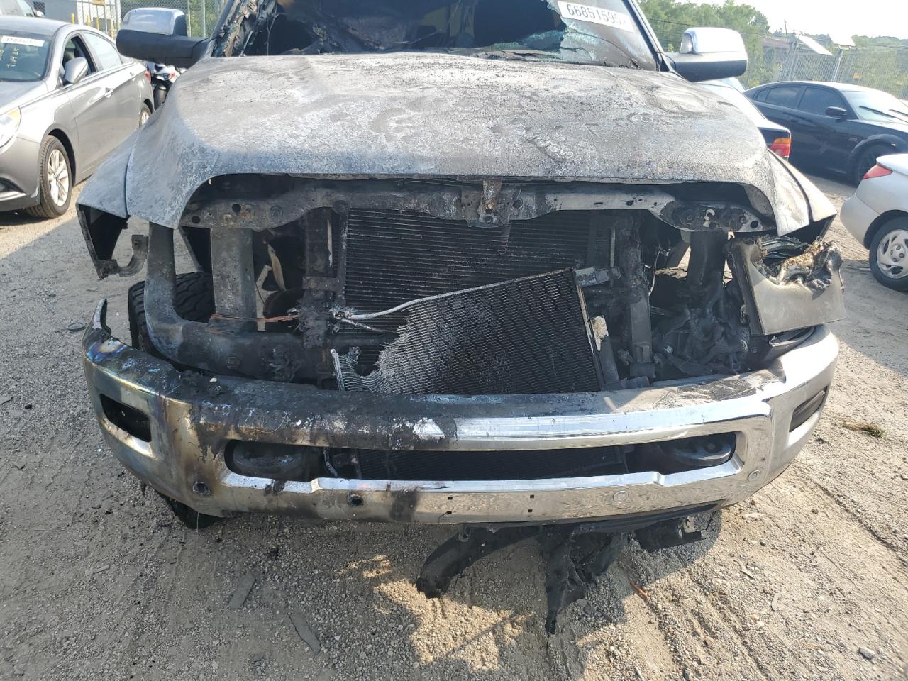 2018 Ram 2500 Laramie VIN: 3C6UR5FL3JG193951 Lot: 66851595