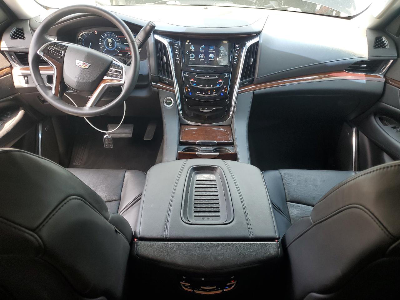 2018 Cadillac Escalade Esv Premium Luxury VIN: 1GYS3JKJXJR149468 Lot: 64444055