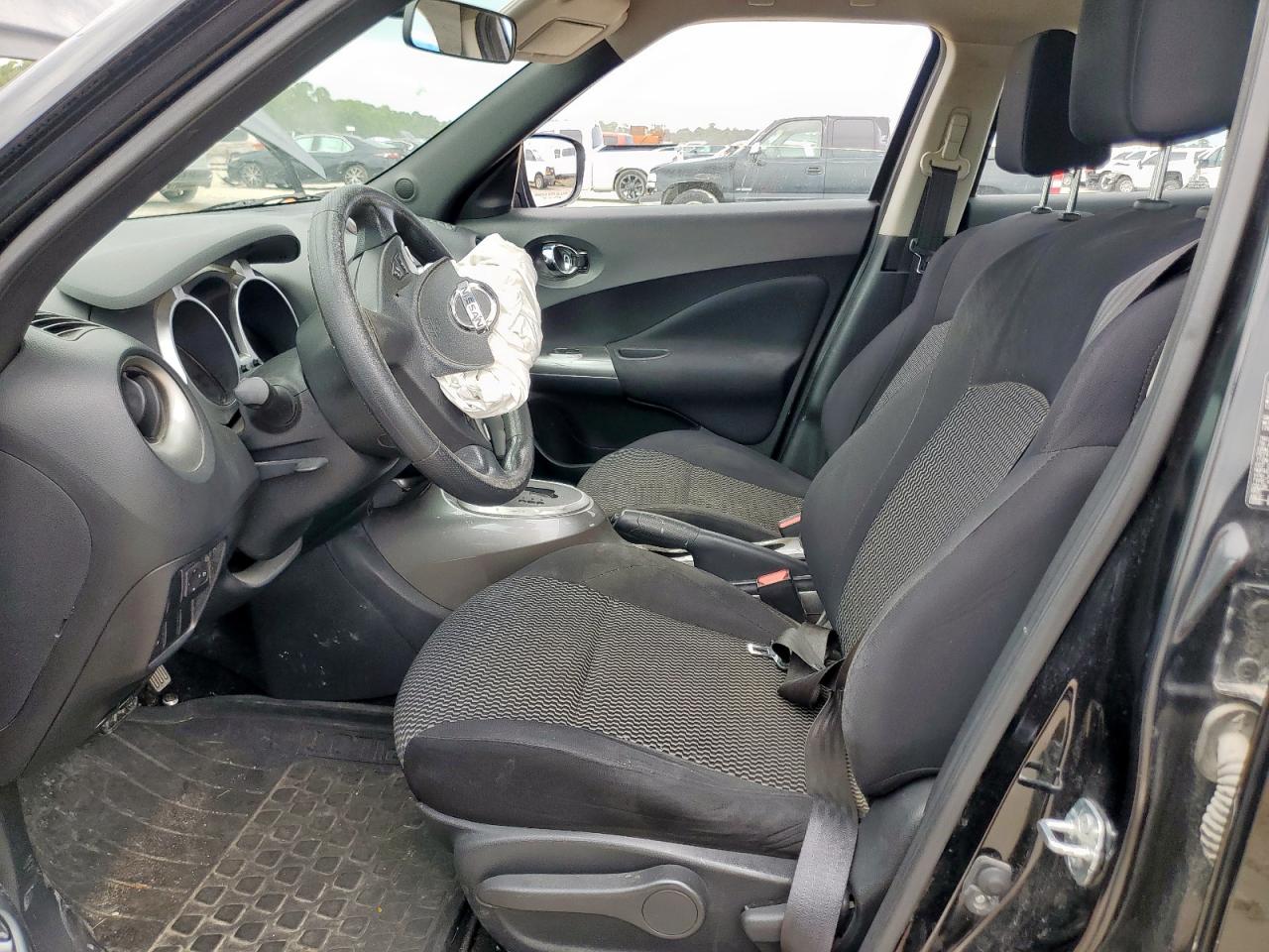 2015 Nissan Juke S VIN: JN8AF5MR8FT509435 Lot: 64278935