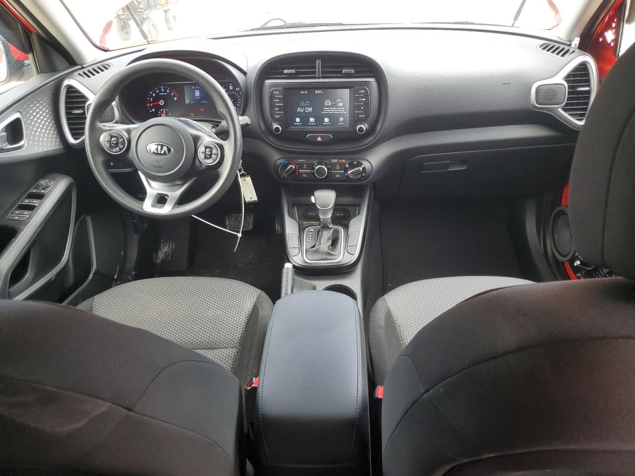 2020 Kia Soul Lx VIN: KNDJ23AU6L7057588 Lot: 63996285