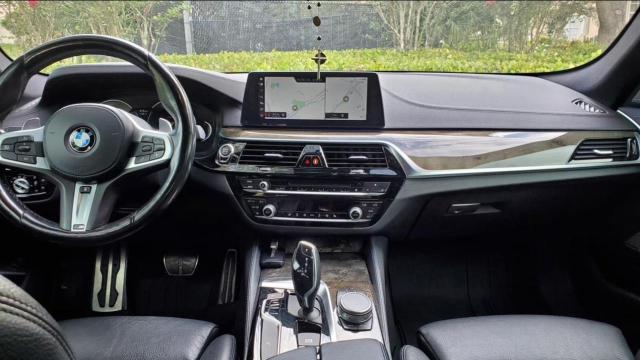  BMW 5 SERIES 2018 Белы