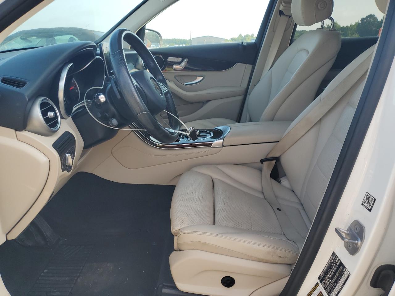 2017 Mercedes-Benz Glc 300 VIN: WDC0G4JB1HF220494 Lot: 63455615