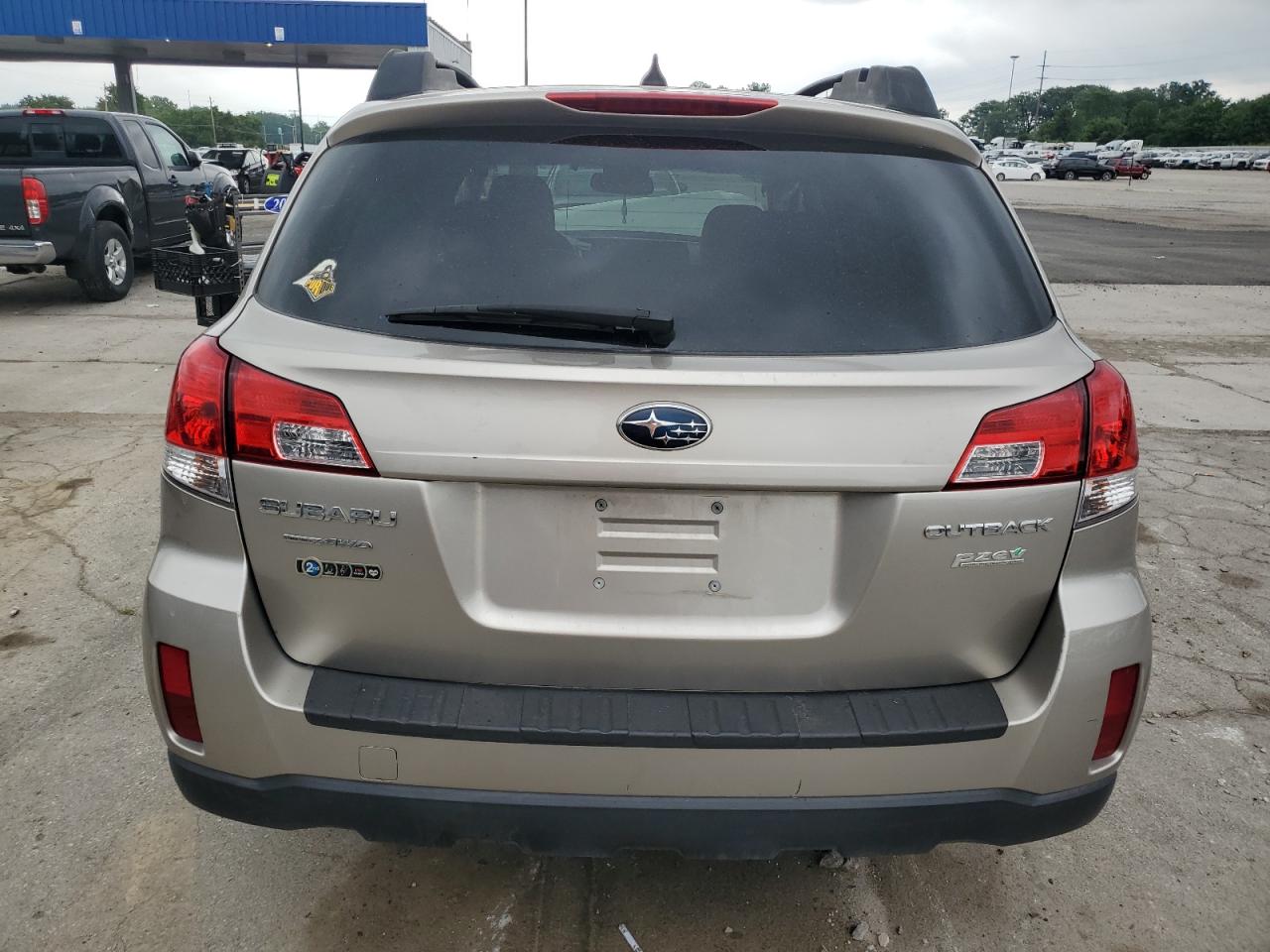 2014 Subaru Outback 2.5I Premium VIN: 4S4BRBCC3E3324061 Lot: 64804845