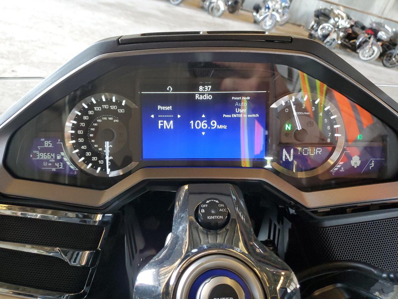 2018 Honda Gl1800 D VIN: JH2SC7956JK000847 Lot: 65329105