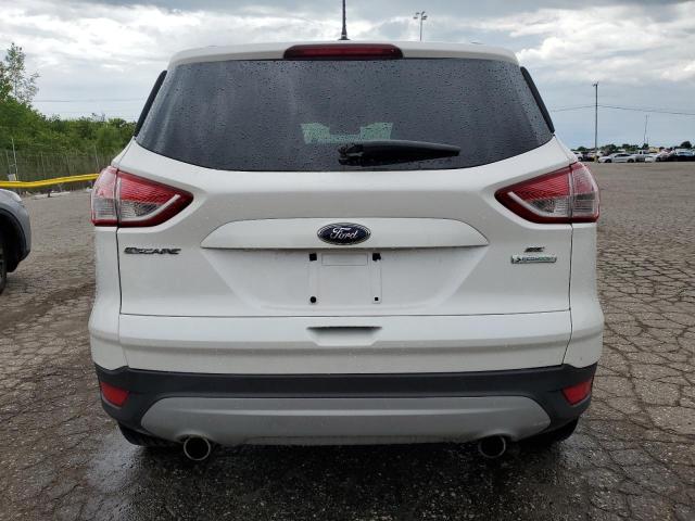 Паркетники FORD ESCAPE 2013 Белы