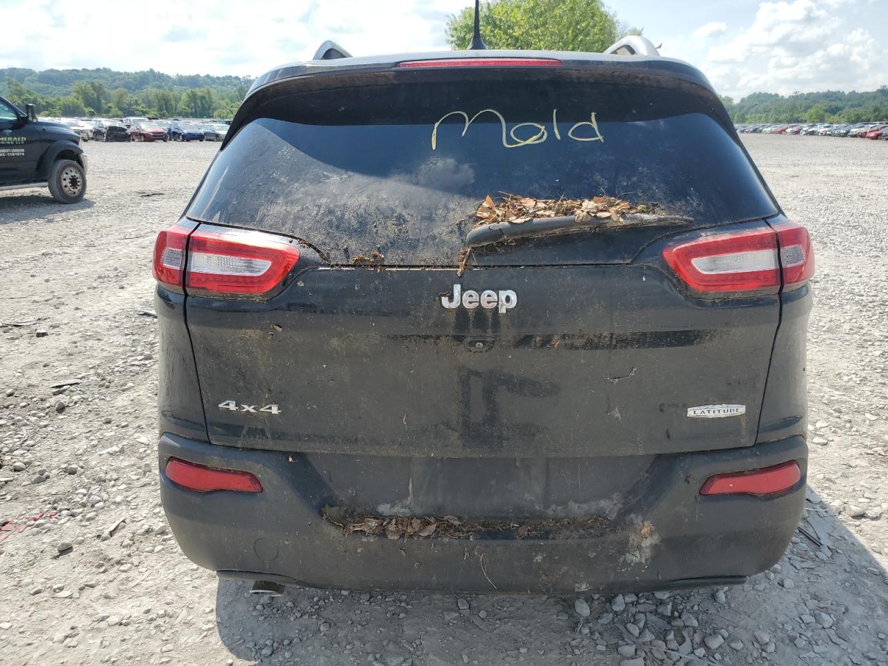 2015 Jeep Cherokee Latitude VIN: 1C4PJMCB4FW702473 Lot: 63080075