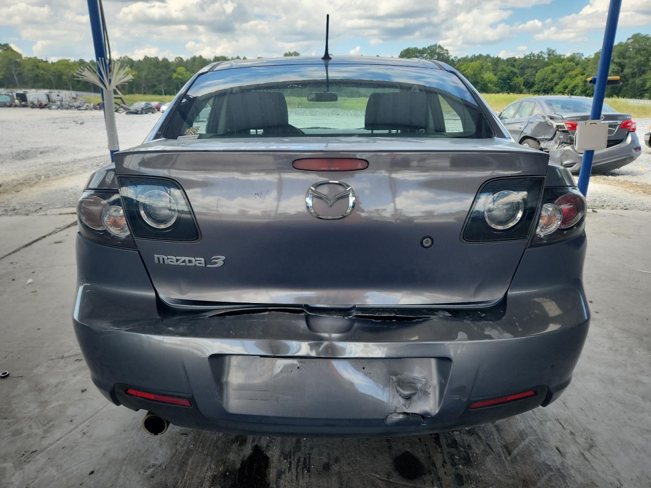 2007 Mazda 3 I VIN: JM1BK32F271670174 Lot: 65534715