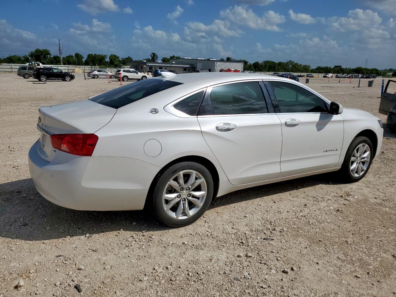 1G1105S30JU104435 CHEVROLET IMPALA 2018