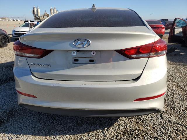  HYUNDAI ELANTRA 2017 Кремовый