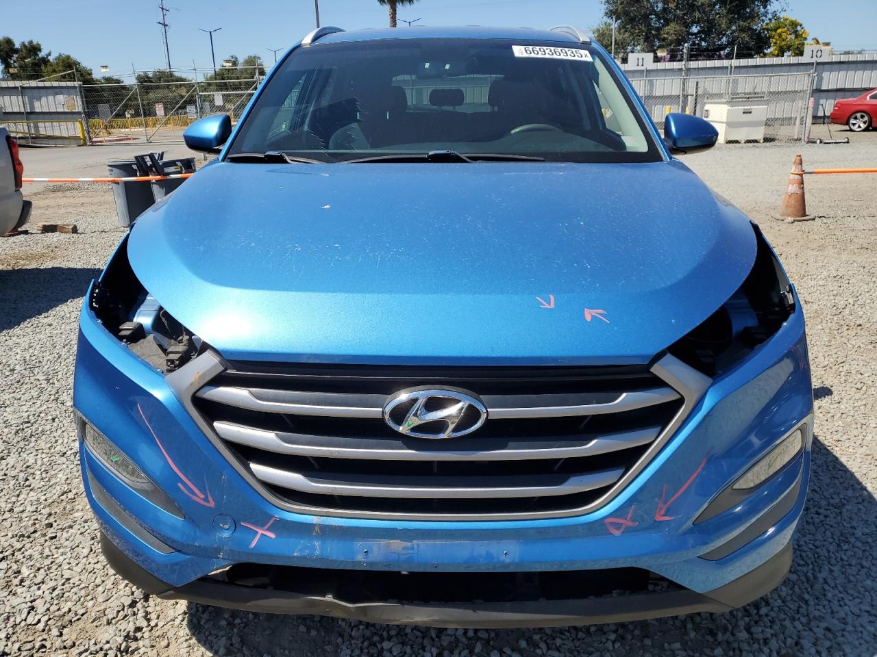2018 Hyundai Tucson Sel VIN: KM8J33A40JU708074 Lot: 66936935