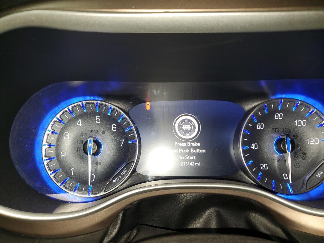 2018 Chrysler Pacifica Touring L VIN: 2C4RC1BG2JR365026 Lot: 64736425