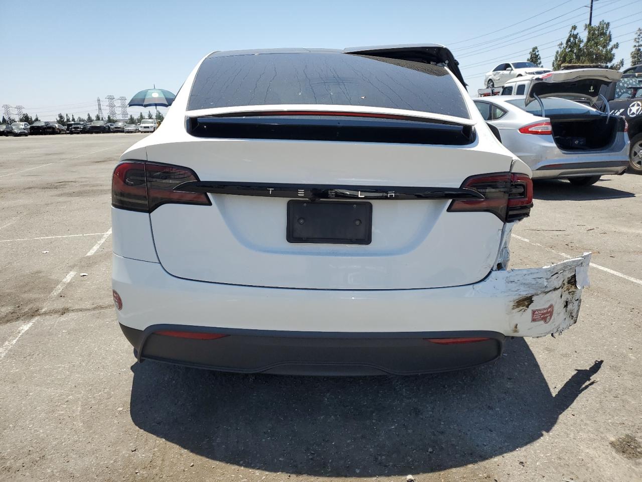 2023 Tesla Model X VIN: 7SAXCBE52PF417849 Lot: 63702015