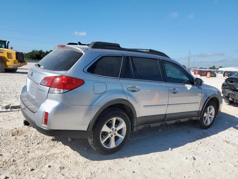  SUBARU OUTBACK 2014 Silver