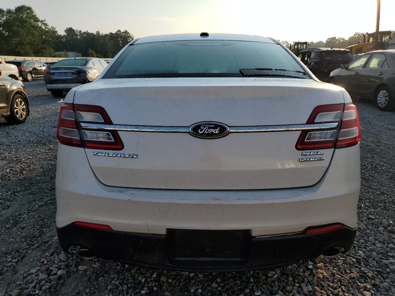 2013 Ford Taurus Sel VIN: 1FAHP2E85DG167515 Lot: 63857155