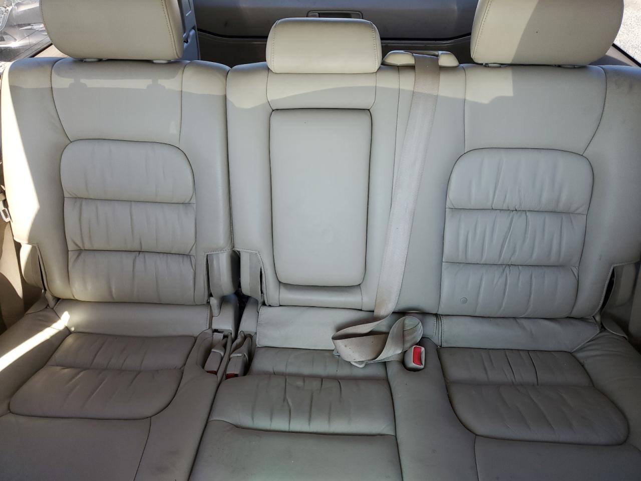 2006 Lexus Lx 470 VIN: JTJHT00W464015016 Lot: 61331625
