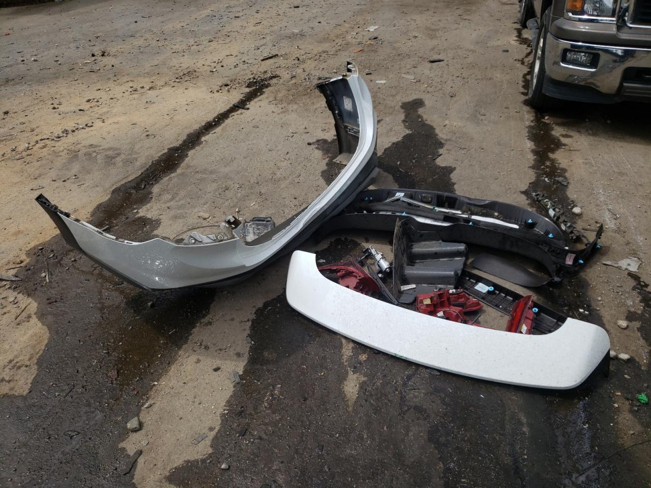 2020 Hyundai Santa Fe Sel VIN: 5NMS33AA6LH165564 Lot: 64628535