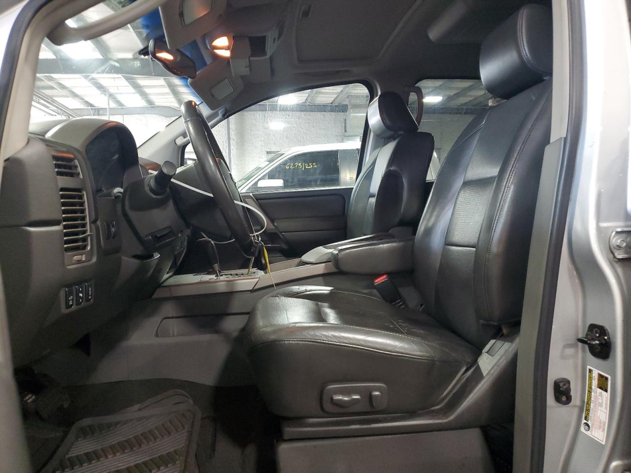 2005 Nissan Armada Se VIN: 5N1AA08B15N725197 Lot: 62776845