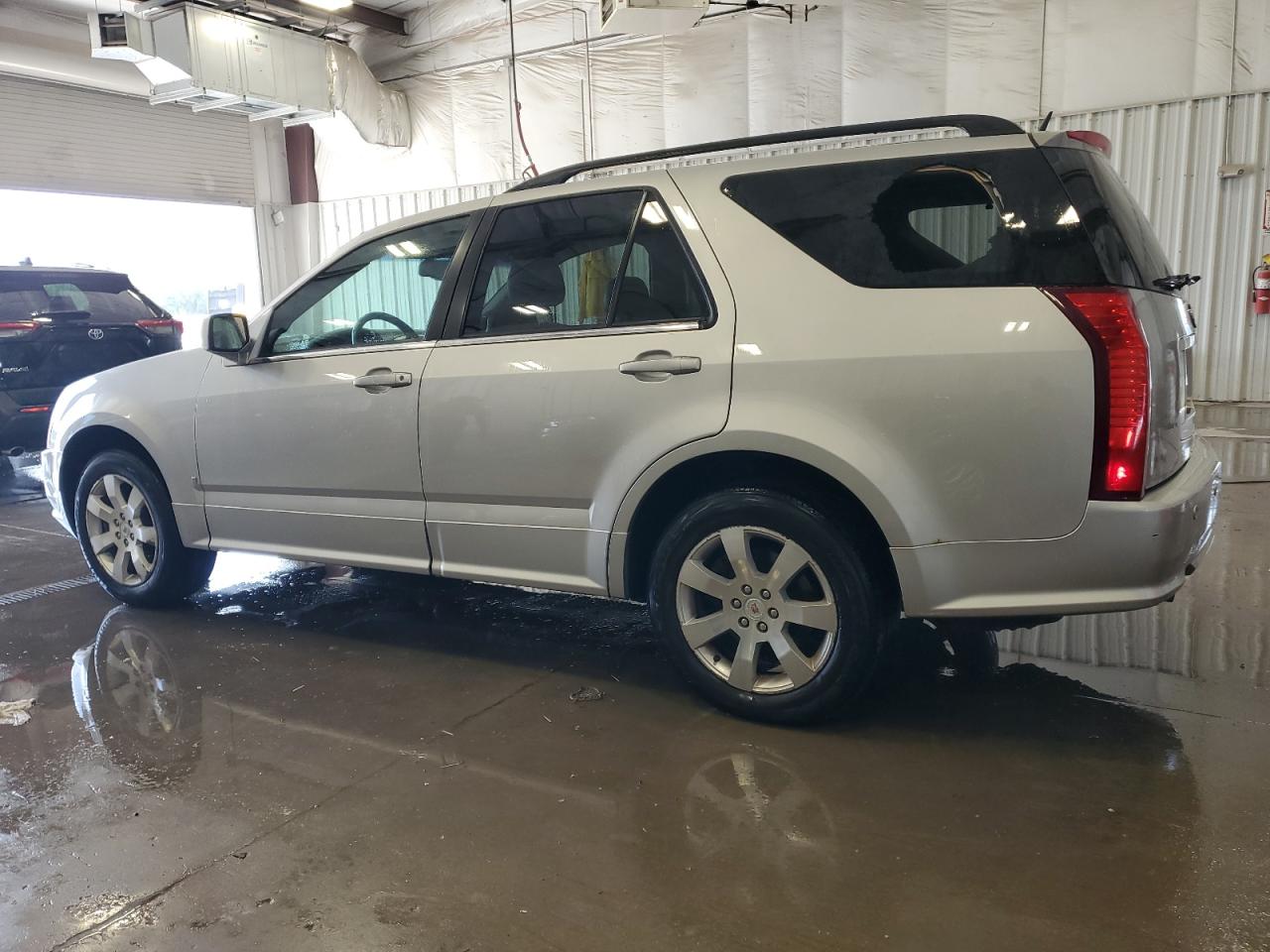 2008 Cadillac Srx VIN: 1GYEE637180101301 Lot: 64640135