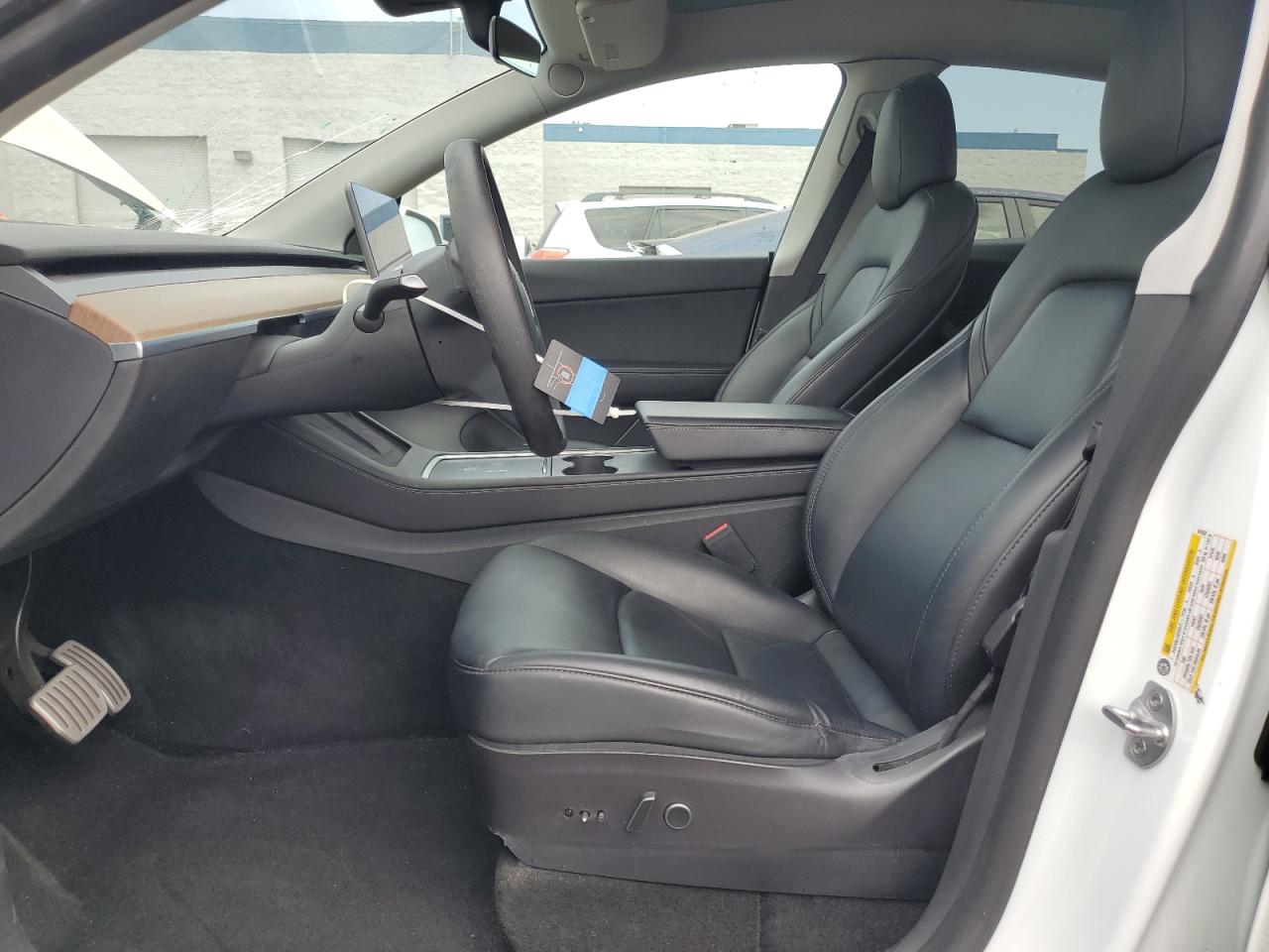 2022 Tesla Model Y VIN: 7SAYGDEF4NF404563 Lot: 65183905