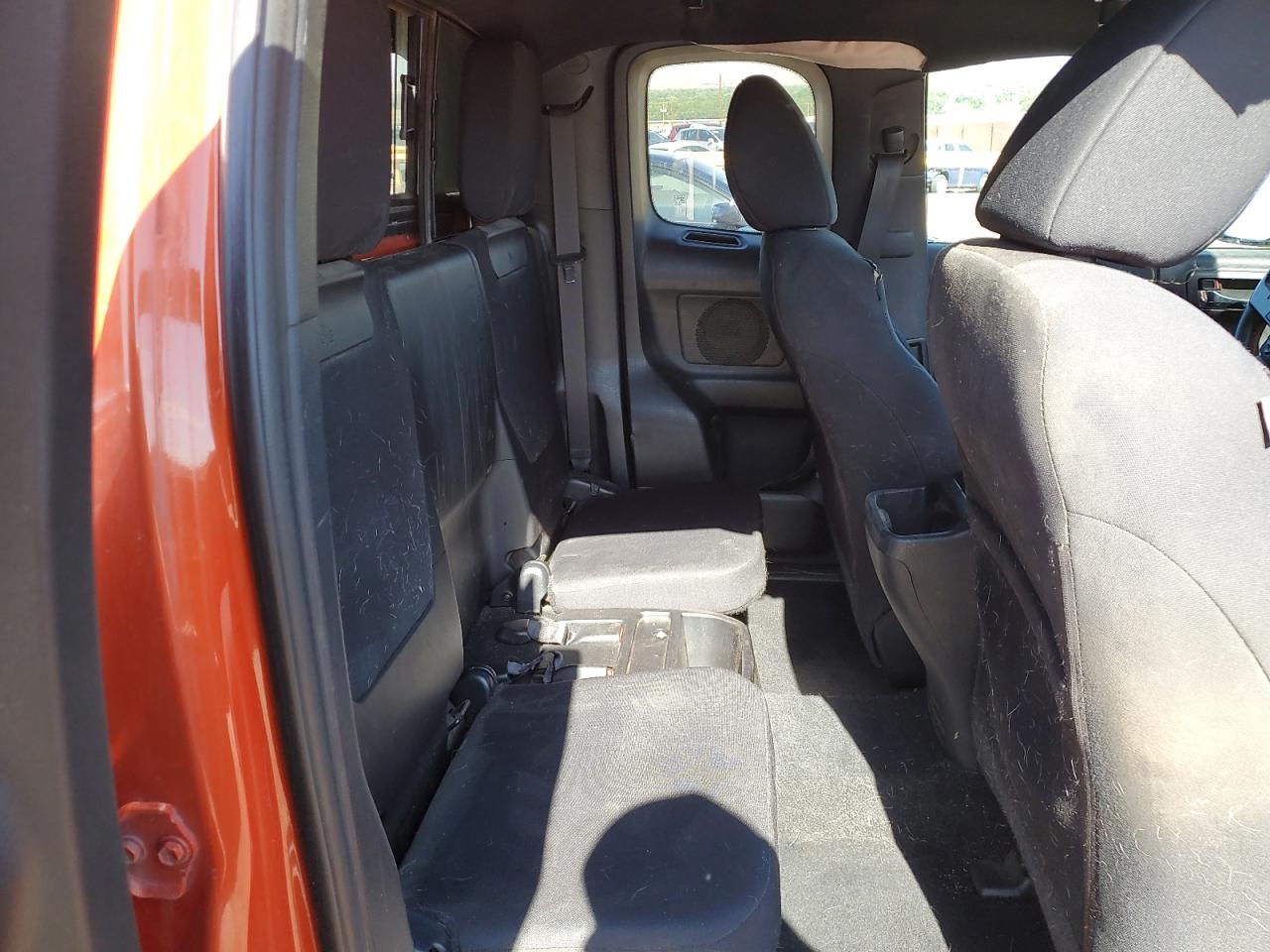 2018 Toyota Tacoma Access Cab VIN: 5TFSZ5AN4JX138400 Lot: 63099445