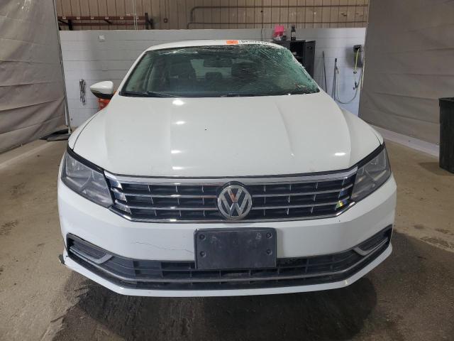  VOLKSWAGEN PASSAT 2016 White