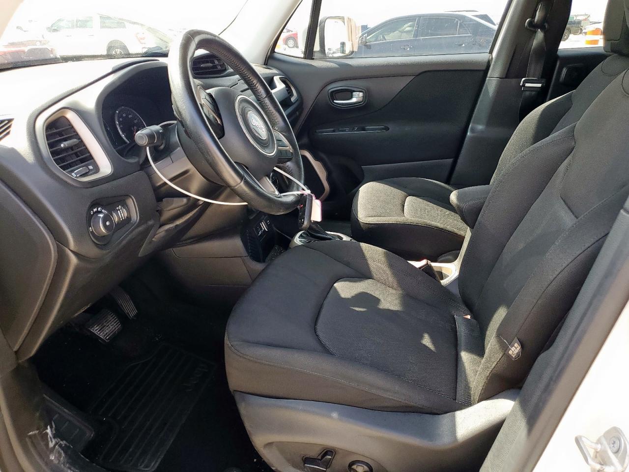 2015 Jeep Renegade Latitude VIN: ZACCJABT0FPB90893 Lot: 64754285