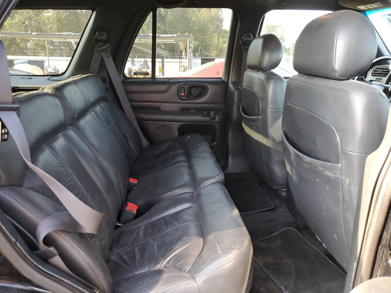 2000 Chevrolet Blazer VIN: 1GNCS13W7Y2173339 Lot: 65621135