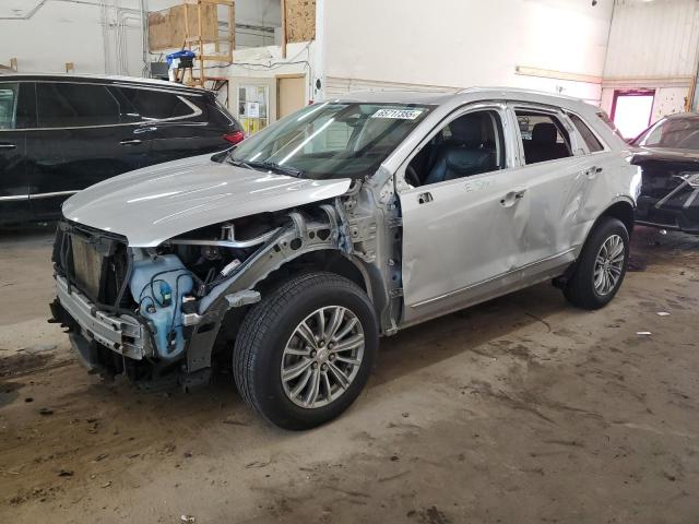  CADILLAC XT5 2017 Серебристый