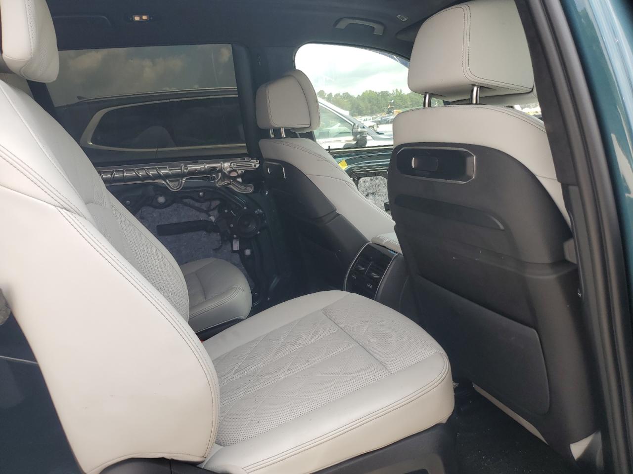 2023 BMW X7 xDrive40I VIN: 5UX23EM07P9P57960 Lot: 64262645