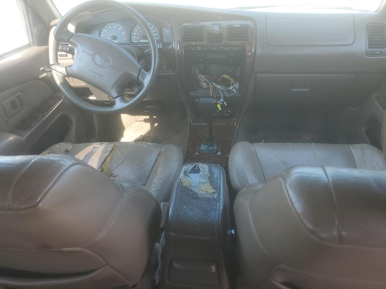 1999 Toyota 4Runner Limited VIN: JT3GN87R5X0110639 Lot: 64058615