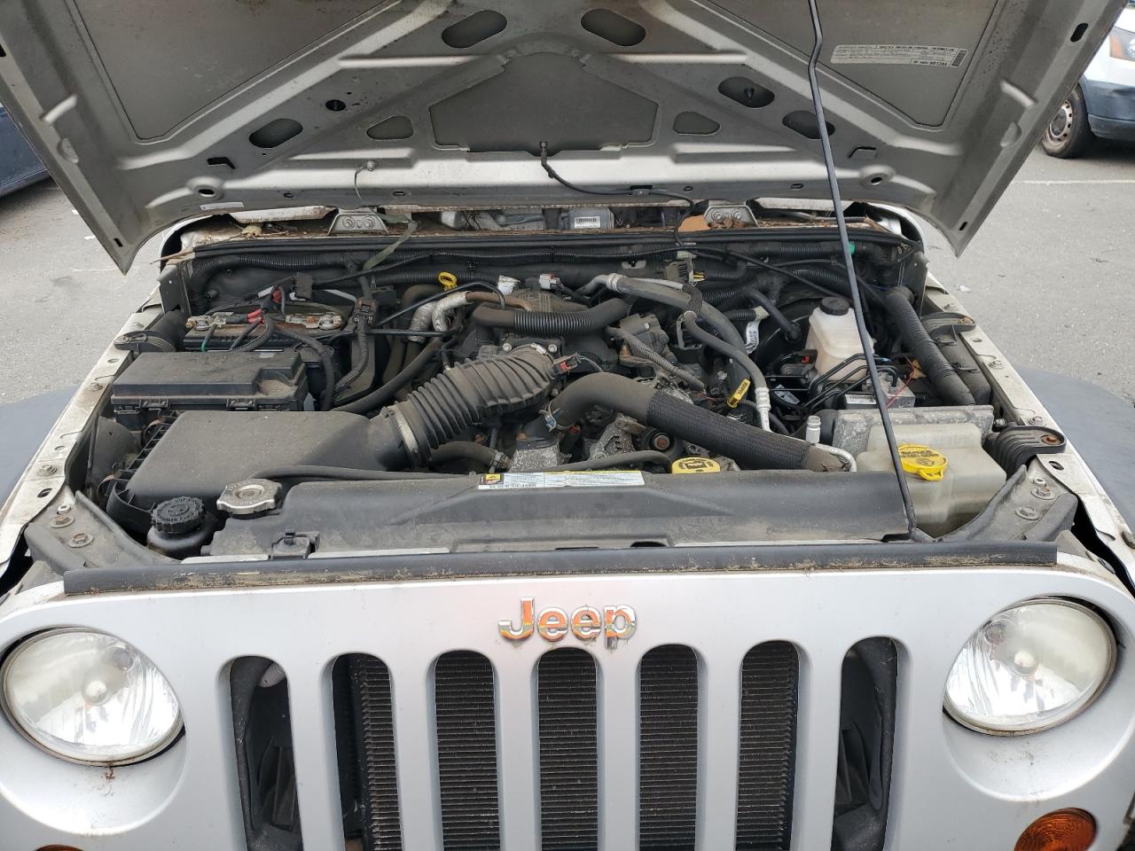 2008 Jeep Wrangler X VIN: 1J4FA24158L645169 Lot: 64183905