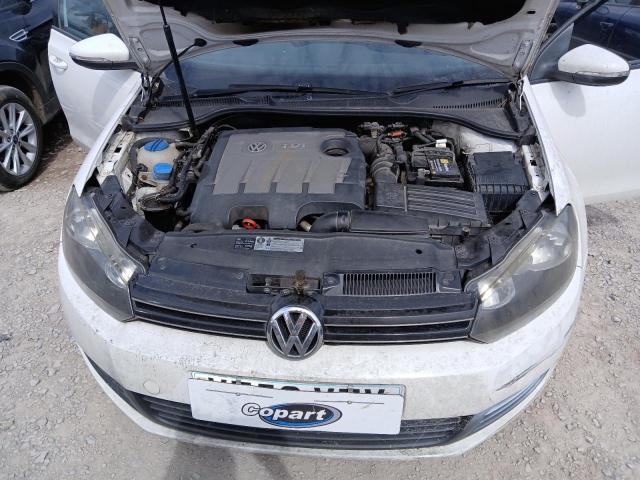 2009 VOLKSWAGEN GOLF SE TD