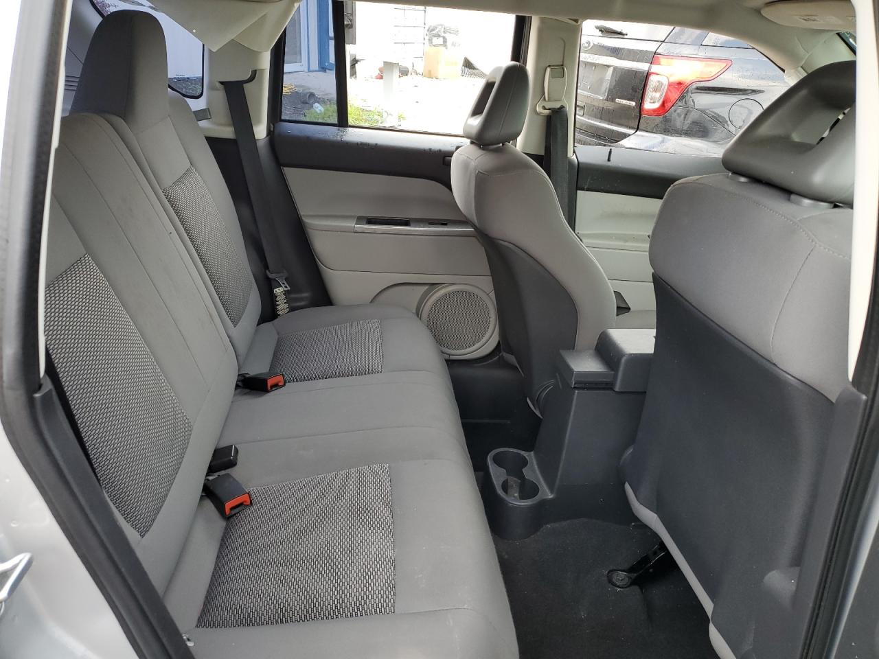 2007 Jeep Compass VIN: 1J8FF47W27D131727 Lot: 66950285