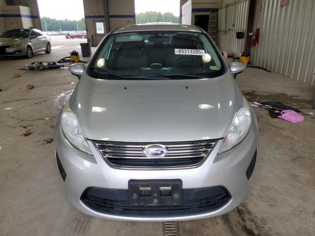  FORD FIESTA 2013 Серебристый